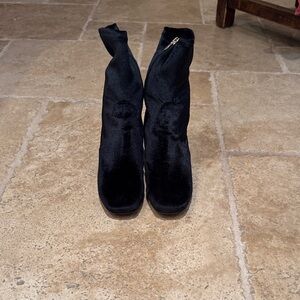 Silent D Velvet Chic Black Heeled Boots for Women size 39